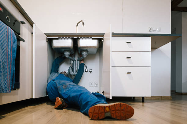 Professional Plumbing technician working in Green Spring, WV